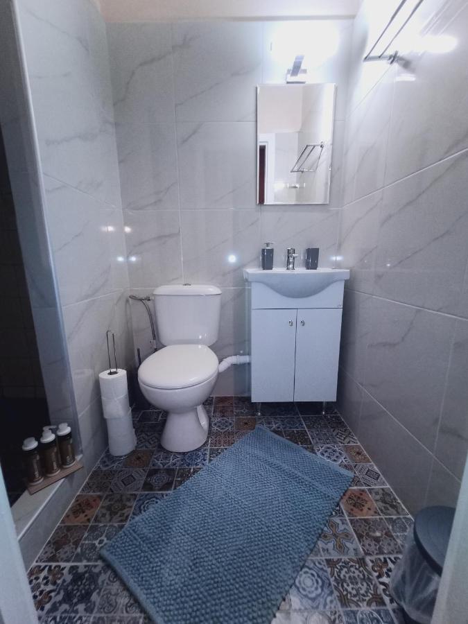 Ermou & Athinas Suites In Monastiraki เอเธนส์ ภายนอก รูปภาพ